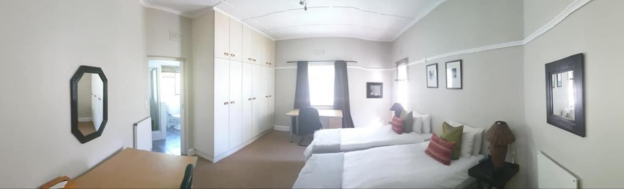 Bed & Breakfast Peak Manor Cape Town